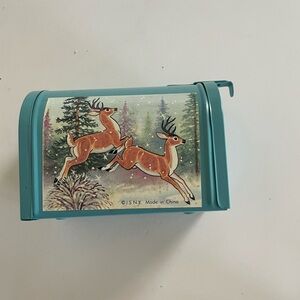 JSNY Vintage Winter Holiday Christmas Reindeer Deer Tin Moveable Flag Mailbox
